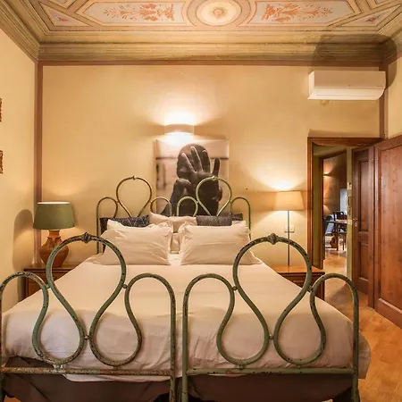 The Terrace In Santa Croce Apartment Florence